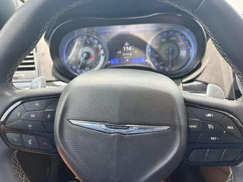 Used 2023 Chrysler 300 S RWD image 14