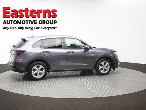 Used 2023 Honda HR-V LX image 42