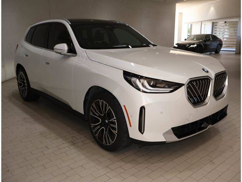 Certified 2025 BMW X3 xDrive30i AWD/4WD image 7
