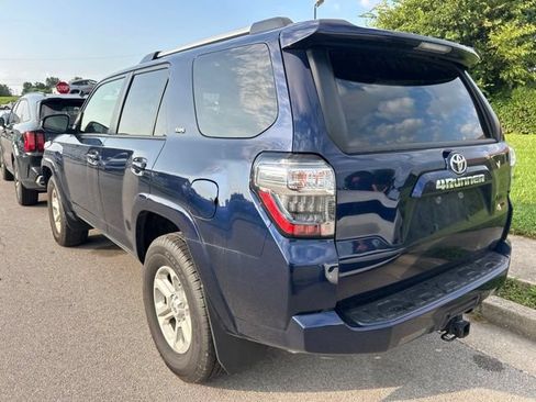 Used 2024 Toyota 4Runner SR5 RWD image 4
