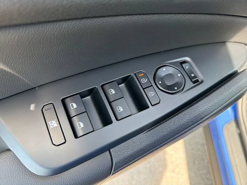New 2026 Kia Sportage EX AWD/4WD image 17
