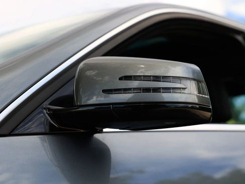 Used 2016 Mercedes-Benz E 350 E 350 4MATIC Sedan 4D image 36