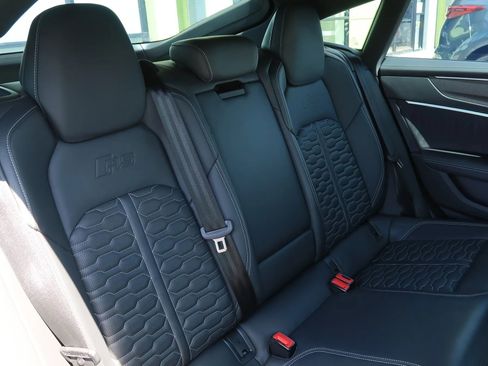 Used 2024 Audi RS 7 Performance w/ Matte Carbon Package AWD/4WD image 26