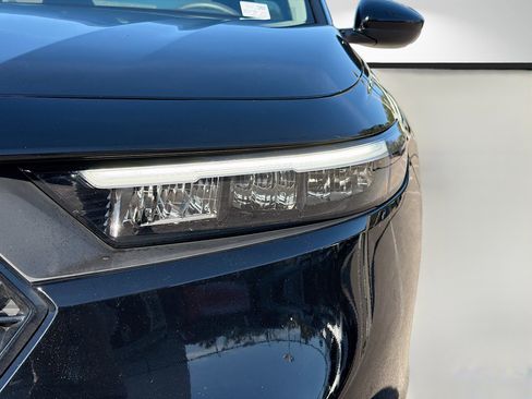 Used 2024 Honda Accord EX image 9