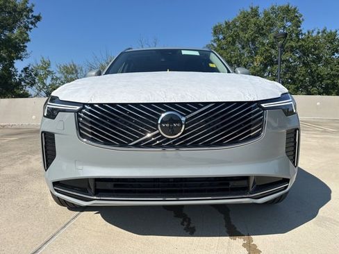 New 2026 Volvo XC90 B6 Plus w/ Protection Package Premier image 2