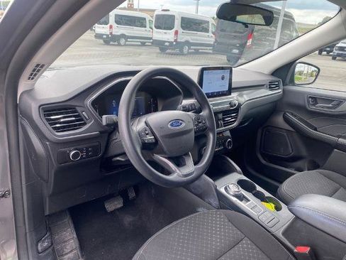 Certified 2025 Ford Escape Active FWD image 12