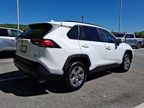 Certified 2024 Toyota RAV4 XLE AWD/4WD image 6