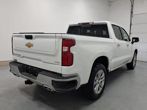 Used 2026 Chevrolet Silverado 1500 LTZ AWD/4WD image 3
