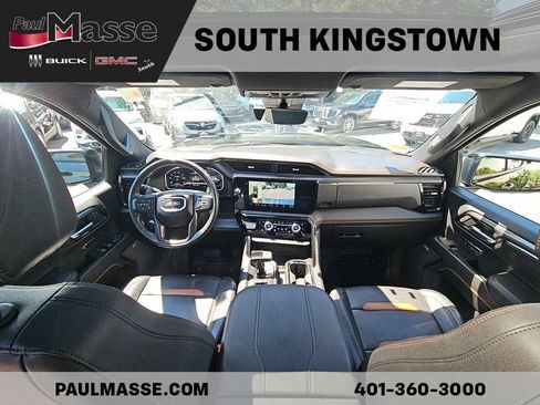 Used 2023 GMC Sierra 1500 AT4 w/ Technology Package AWD/4WD image 16