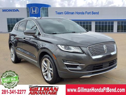 Used 2019 Lincoln MKC Reserve w/ MKC Climate Package image 1