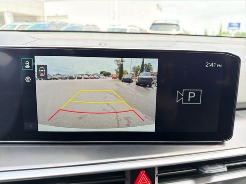 New 2026 Kia Sorento LX FWD image 13