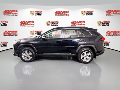 Certified 2022 Toyota RAV4 XLE w/ Convenience Package AWD/4WD image 14
