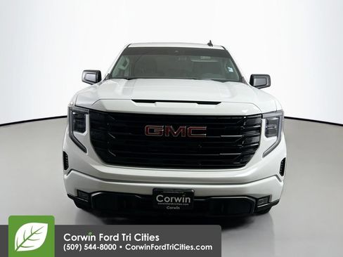 Used 2025 GMC Sierra 1500 Elevation AWD/4WD image 4
