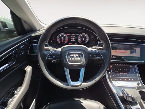 Used 2020 Audi Q8 Prestige w/ Prestige Package AWD/4WD image 11