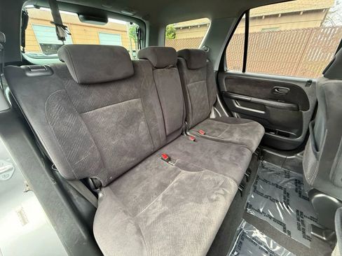 Used 2006 Honda CR-V EX image 25