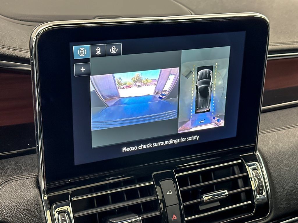 Used 2020 Lincoln Navigator Reserve AWD/4WD image 20