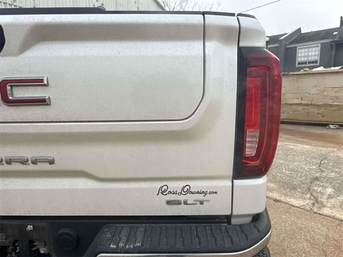 Used 2022 GMC Sierra 1500 SLT image 8