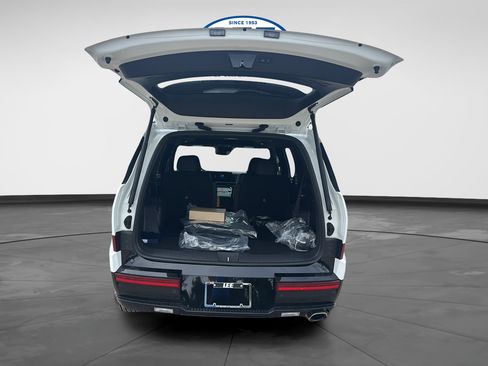 New 2027 Hyundai Santa Fe Calligraphy FWD image 16