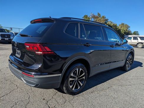 Certified 2024 Volkswagen Tiguan S image 4