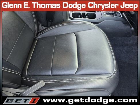 Used 2023 Jeep Wrangler Sahara image 35