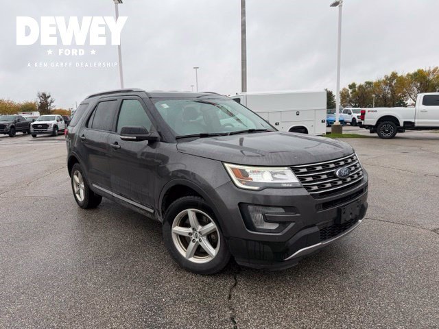 Used 2017 Ford Explorer XLT w/ Equipment Group 202A AWD/4WD image 1
