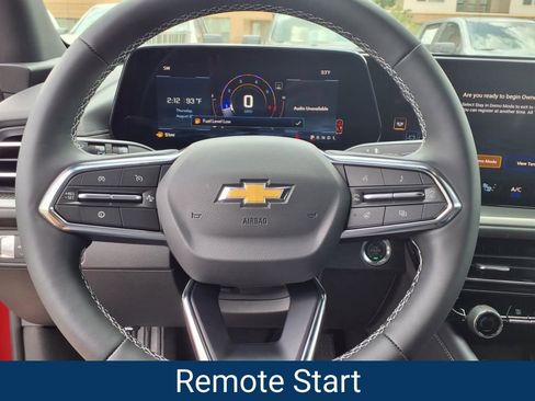 New 2026 Chevrolet Traverse LT w/ Driver Confidence Package image 9