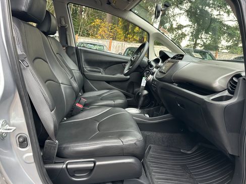 Used 2013 Honda Fit image 10
