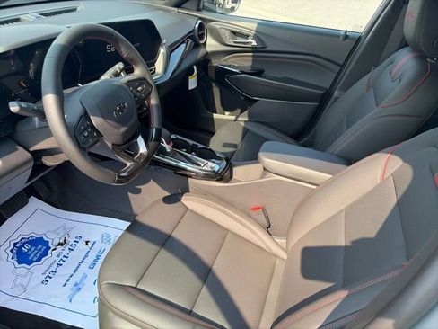 New 2026 Chevrolet Trax RS w/ Driver Confidence Package FWD image 16