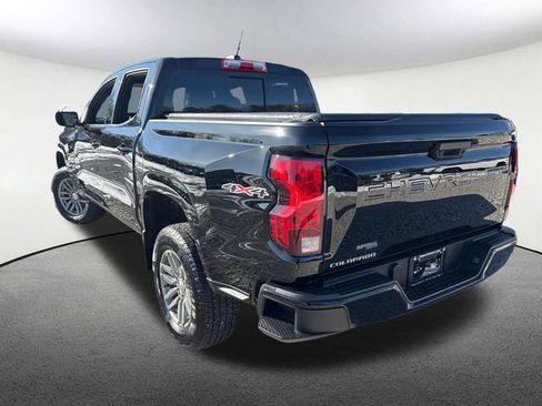 Used 2024 Chevrolet Colorado LT w/ LT Convenience Package image 22