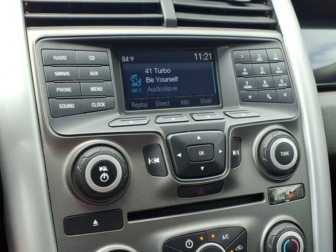 Used 2014 Ford Edge SE w/ Equipment Group 101A FWD image 10