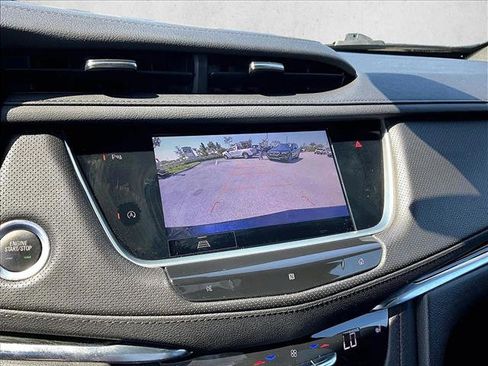 Used 2021 Cadillac XT5 Premium Luxury w/ LPO, Floor Liner Package AWD/4WD image 21