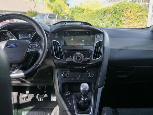 Used 2016 Ford Focus RS image 66