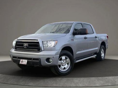 Used 2010 Toyota Tundra SR5 image 2