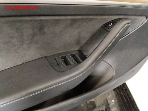 Used 2023 Tesla Model 3 Standard Range image 22