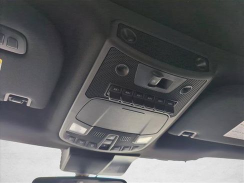 Used 2022 Ford F250 Lariat w/ Lariat Ultimate Package AWD/4WD image 14