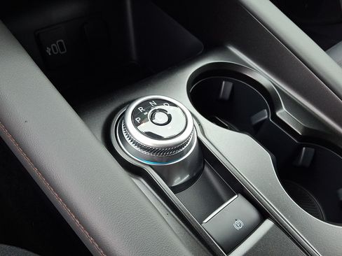 New 2026 Ford Explorer Active AWD/4WD image 9