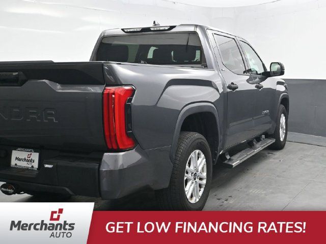 Used 2022 Toyota Tundra SR5 AWD/4WD image 7
