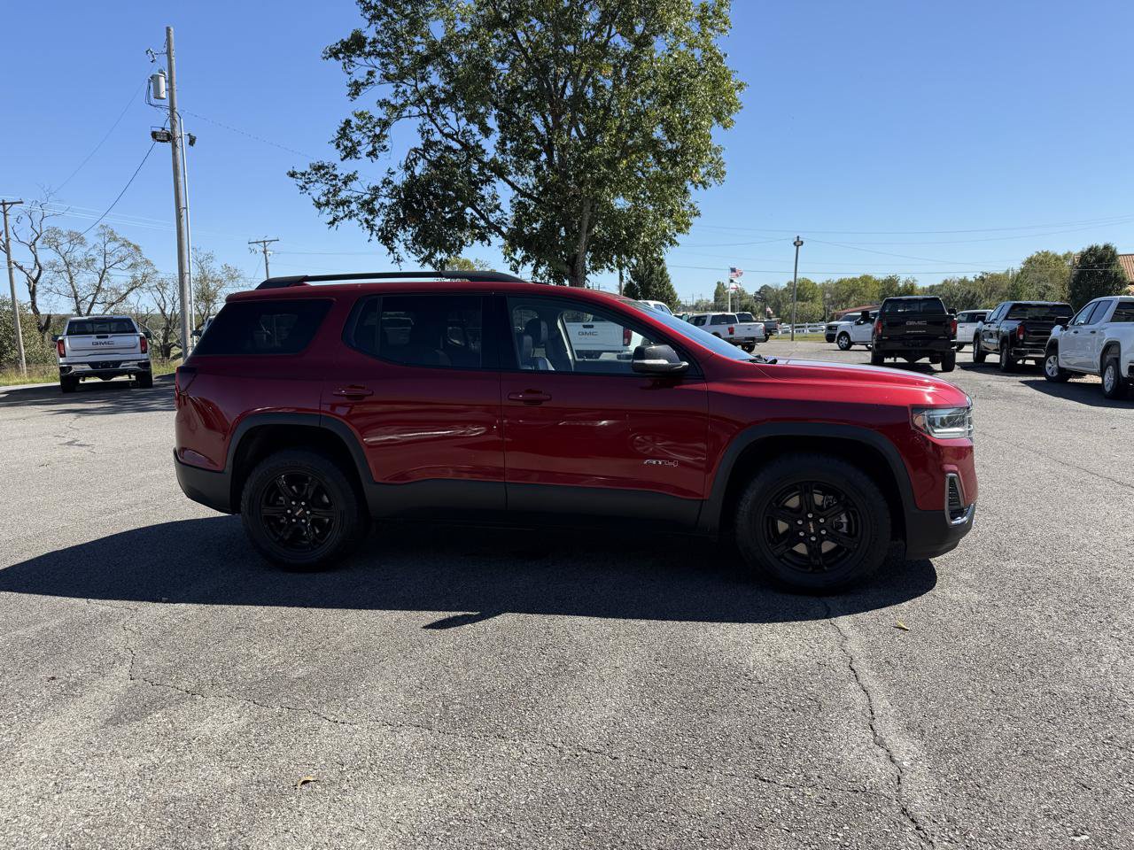 Used 2023 GMC Acadia AT4 w/ Preferred Package AWD/4WD image 3
