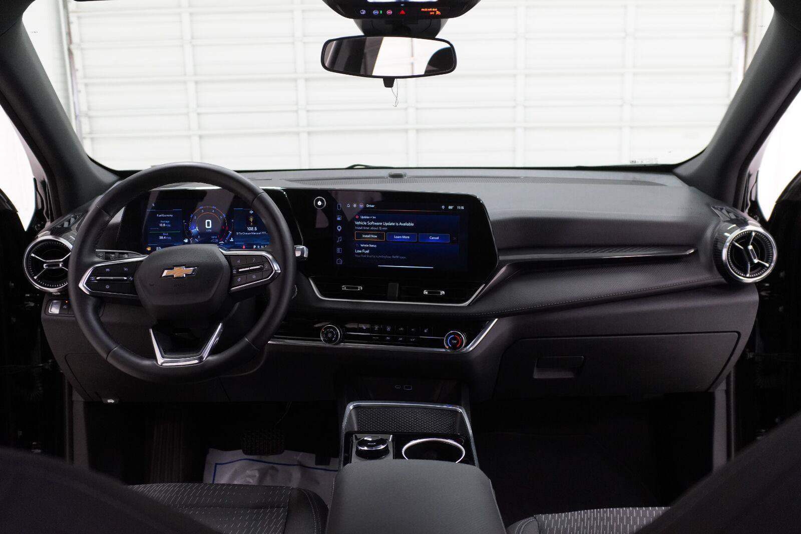 Used 2026 Chevrolet Equinox LT FWD image 27