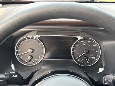 Certified 2023 Nissan Rogue SV image 41