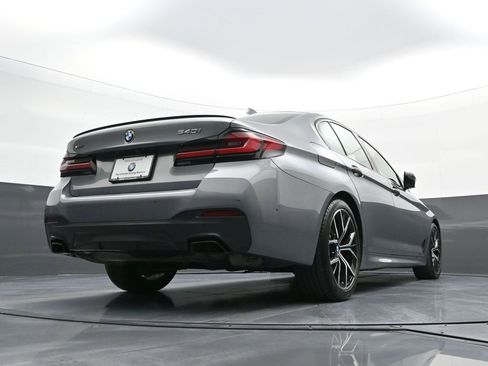 Used 2023 BMW 540i xDrive w/ M Sport Package image 28