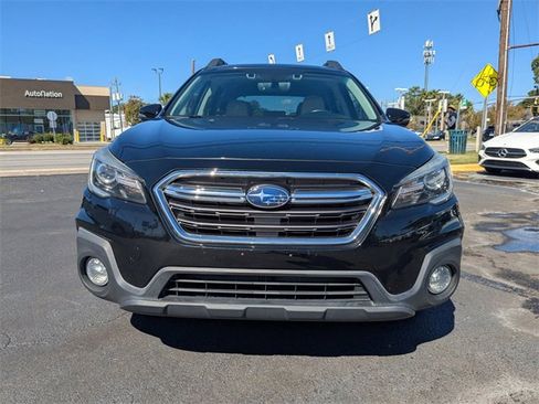 Used 2018 Subaru Outback 3.6R Limited image 10