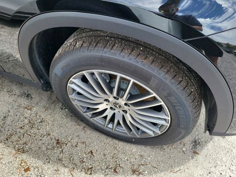 Certified 2026 Mercedes-Benz GLC 300 GLC 300 image 3