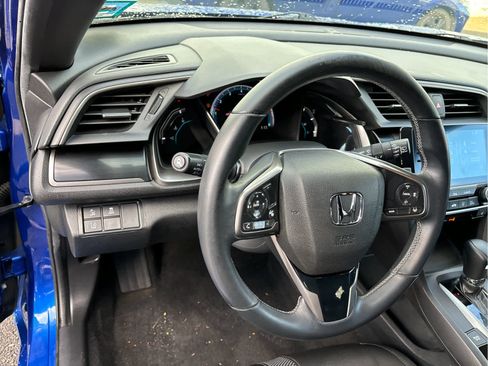 Used 2020 Honda Civic EX image 10