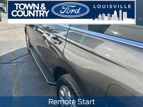 Used 2021 Ford Expedition XLT AWD/4WD image 13