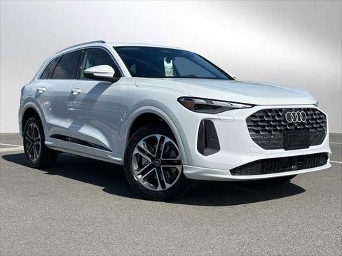 New 2025 Audi Q5 Premium image 7