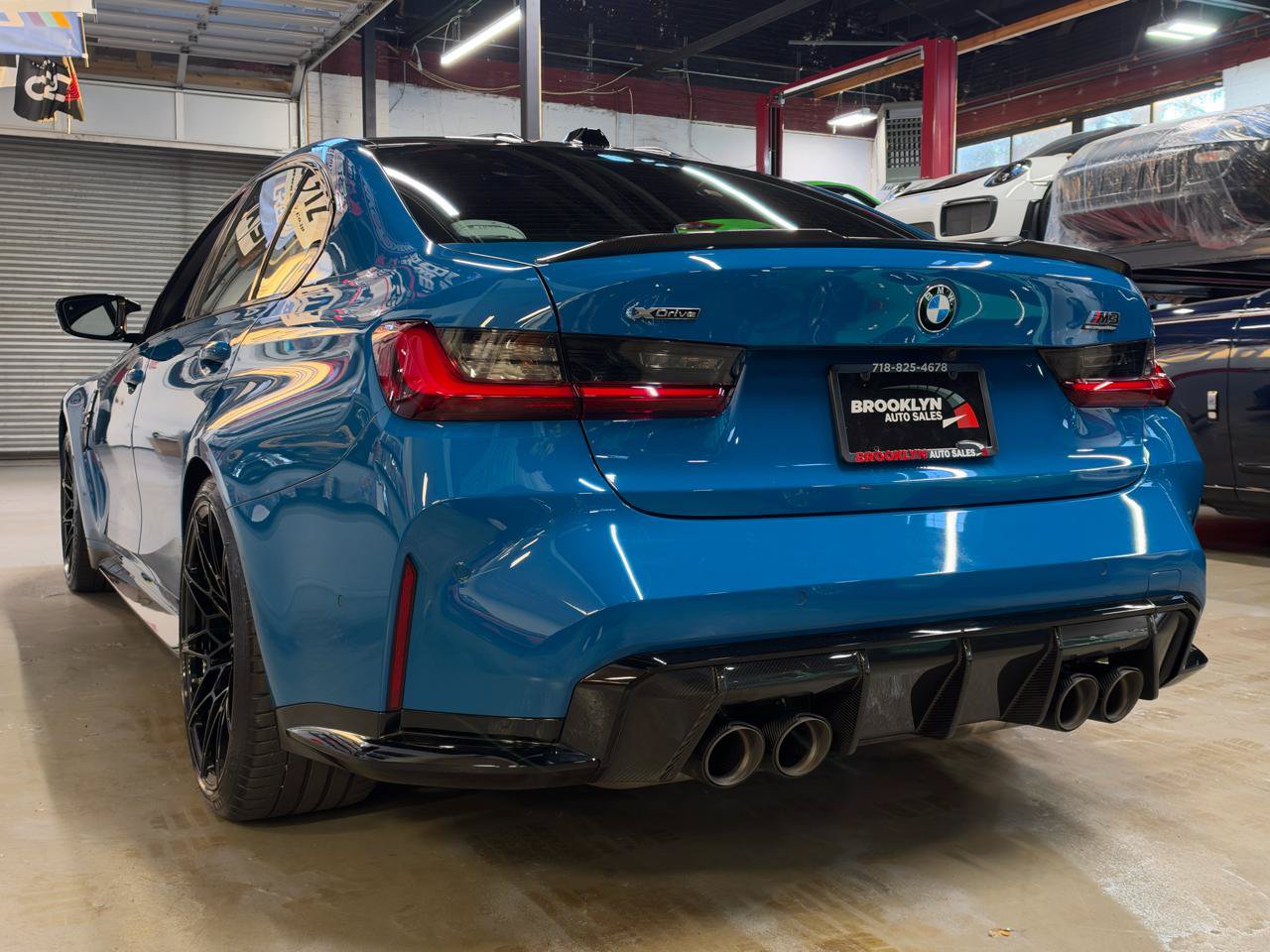 Used 2026 BMW M3 Competition w/ M Carbon Exterior Package AWD/4WD image 9