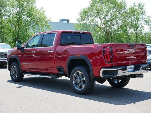 New 2026 GMC Sierra 3500 SLT w/ SLT Premium Package AWD/4WD image 3