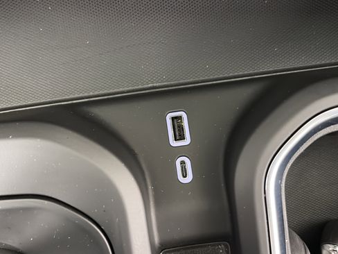 Certified 2025 GMC Sierra 1500 Denali w/ Denali Reserve Package image 31