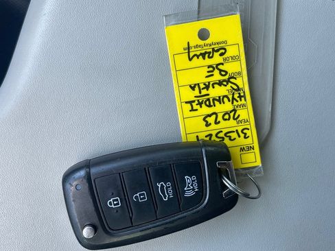 Used 2023 Hyundai Sonata SE FWD image 31